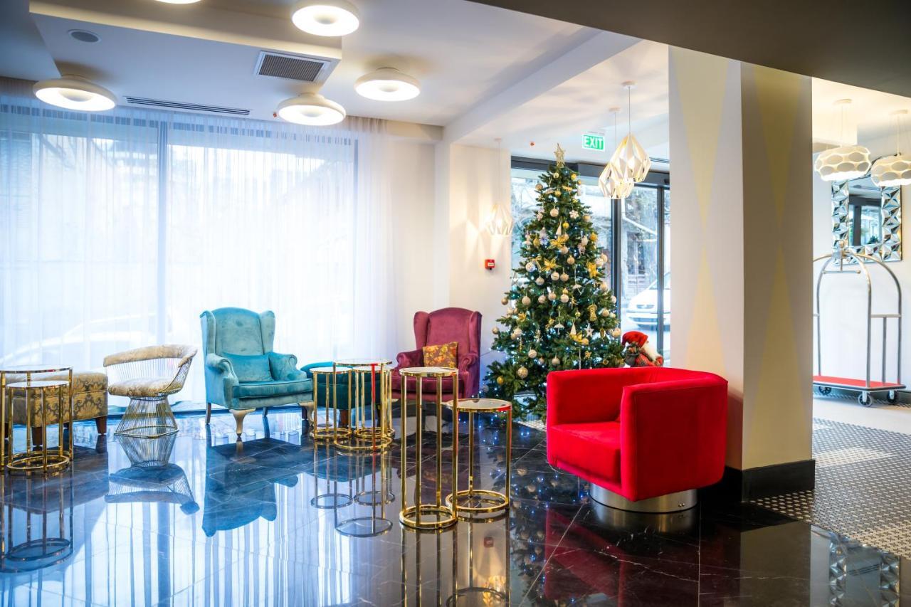 Brosse Garden Hotel Тбилиси Екстериор снимка